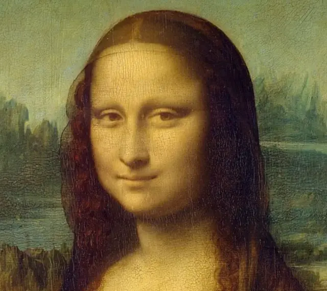 Portret Mony Lisy, arcydzieło o nieocenionej wartości artystycznej i historycznej, z tajemniczym uśmiechem na tle krajobrazu.